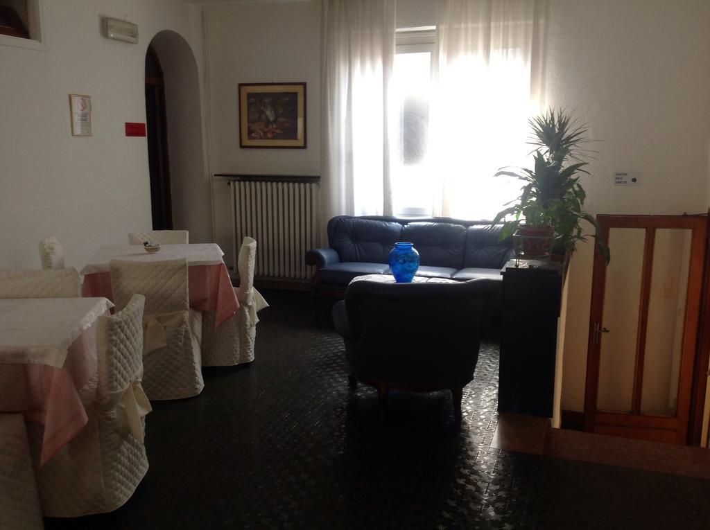 Hotel Persico Saluzzo Εξωτερικό φωτογραφία
