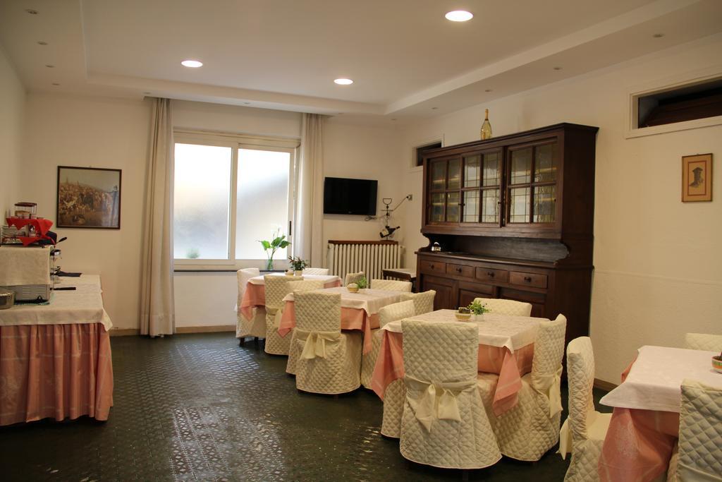Hotel Persico Saluzzo Εξωτερικό φωτογραφία