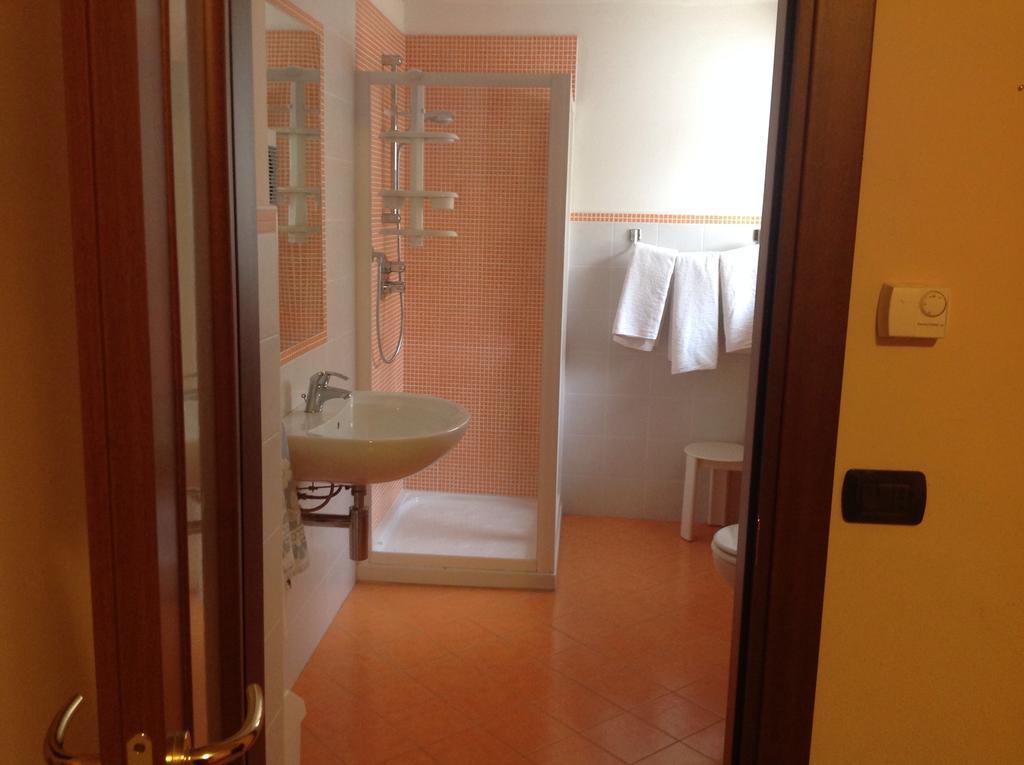 Hotel Persico Saluzzo Δωμάτιο φωτογραφία